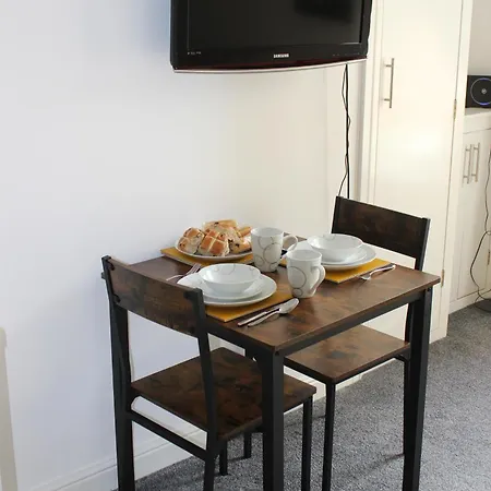 Oliver Wests Beautiful 1 Bedroom Retreat アパート スカーバラ