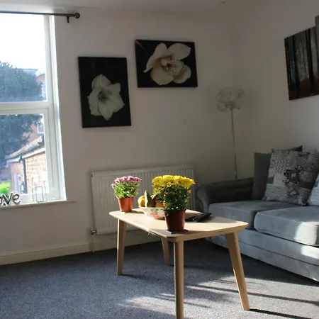 Oliver Wests Beautiful 1 Bedroom Retreat スカーバラ