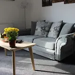 Oliver Wests Beautiful 1 Bedroom Retreat סקארבורו