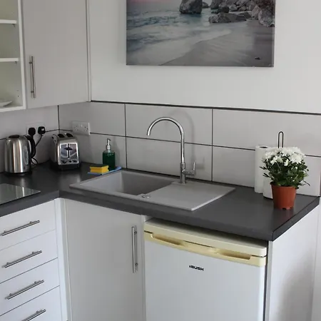 Oliver Wests Beautiful 1 Bedroom Retreat סקארבורו