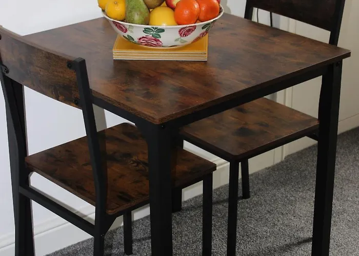 Oliver Wests Beautiful 1 Bedroom Retreat * Scarborough